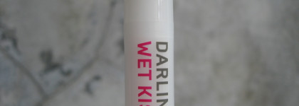 Darling Wet Kiss Lip Fondue 03: питательная лаковая карамель с привкусом валидола