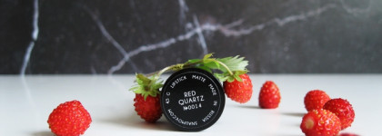 Эталонная красная матовая помада: Sergey Naumov Lipstick Matte Red Quartz №0014