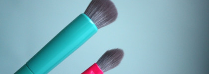 Фавориты By GEV MUA Ne blednaya: кисти Lil Bi для консилера и Kitty для теней