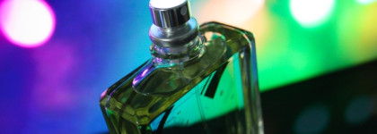 Голый король Геза Шён? Аромат, молекула, праздник - Escentric 02 Escentric Molecules