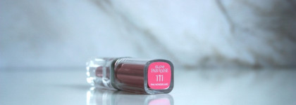 Помада-бальзам L'Oreal Paris Glow Paradise 111 Pink Wonderland: весна в футляре розового золота