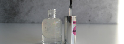 Горит и ослепляет сиянием: лак-голографик Alvin D'or Nail Polish Prismatic 2722