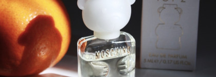 Moschino Toy 2 EDP: сахар и мандарин в Byredo Blanche