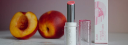 Новый бренд в косметичке: корейский увлажняющий бальзам с ароматом персика Clio Crystal Glam Balm 01 Honey Peach