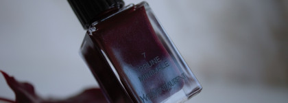 Закат легенды: темно-бордовый лак YSL La Laque Couture # 7 Prune Minimale