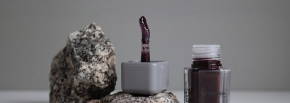 Грязь от Геворга: блеск для губ в сложном оттенке Gev_MUA x Ne_blednaya Wetkisses Dirty