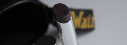 Почему не нужна дорогущая черная помада-бальзам в пошлом футляре 18+ Isamaya Lipstick Vanity