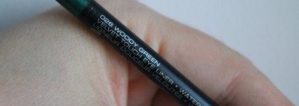 Gosh Velvet Touch Eye Liner Waterproof 026 Woody Green: мой самый красивый зеленый карандаш