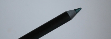 Gosh Velvet Touch Eye Liner Waterproof 026 Woody Green: мой самый красивый зеленый карандаш