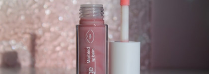 Divage Marbled Lip Balm: мраморный блеск-бальзам для губ