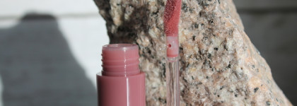 Не Clio единым. Лучший стойкий корейский блеск для эффекта стеклянных губ Rom&nd Glasting Color Gloss 05 Dim Mauve