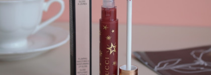 Некоторые любят погорячее: блеск для губ Gucci Gloss à lèvres plumping lip gloss 118 Suzanne brown