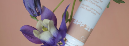 Самая востребованная косметика этой весны, косметичка из отпуска и макияж этим добром