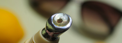 Бюджетный аналог Rhode Peptide Tint Lemontini или как сэкономить 2к с Catrice Summer Obsessed Cooling Lip Oil С02 Lemon Spritz