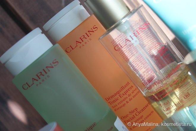 Лицо под ключ Clarins: один бренд и уход за жирной кожей 35+