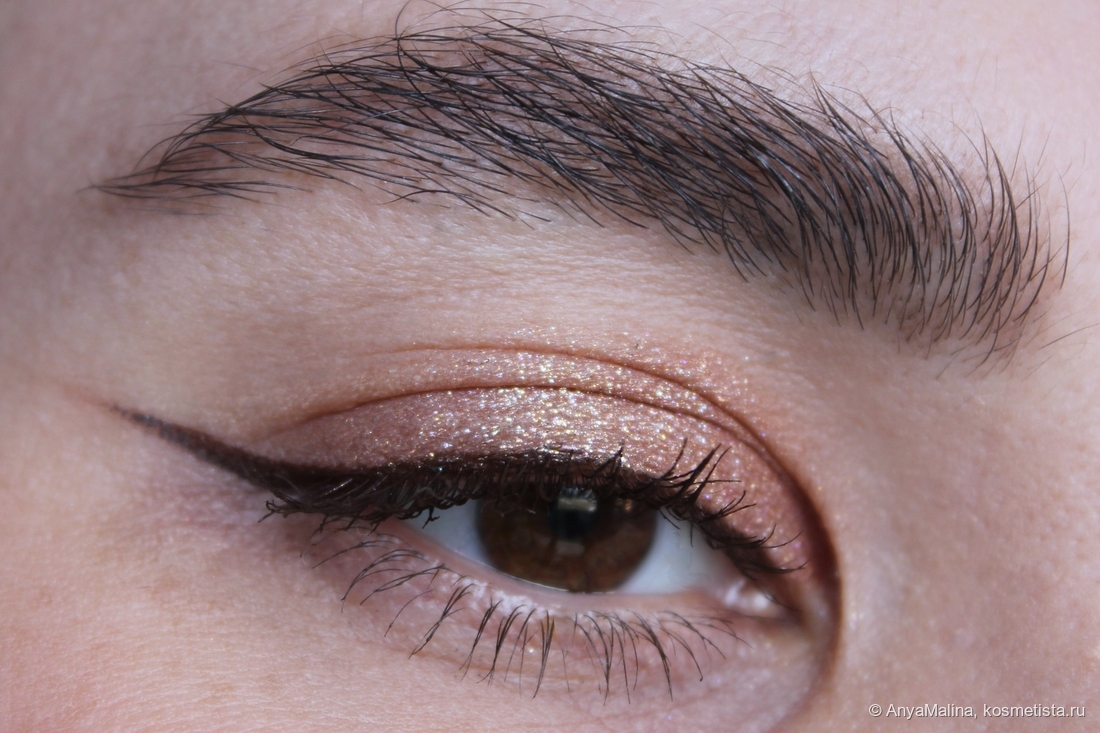 Тени, фломастер и тушь изподборки