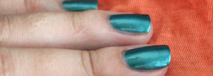 Миллионерский лак Essie Trophy Wife