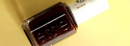 Классический Essie Wicked - красный или черный ?