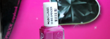 Неопределенный лак с определяющим названием Essie Big Spender