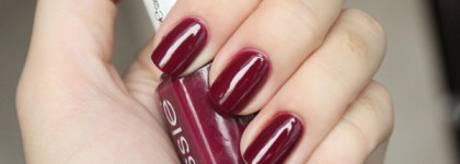 Осень с Essie Bahama mama