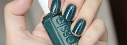 Ныряем с Essie Go overboard
