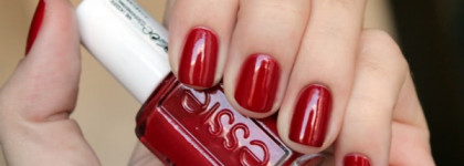 И снова о красных. Essie Forever Yammy