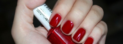 И снова о красных. Essie Forever Yammy