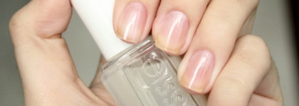 Мои верные помощники в маникюре Essie topcoat Good-to-go, Essie Millionails + маникюр Essie Nail Laquer #49 Wicked