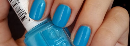 Оказываемся в центре внимания Essie Nail Lacquer Strut your stuff #322