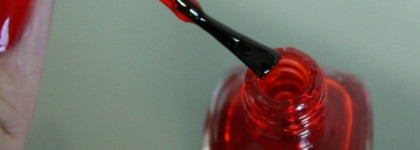 Яркая, очень яркая осень с Chanel Le Vernis 530 Rouge Radical