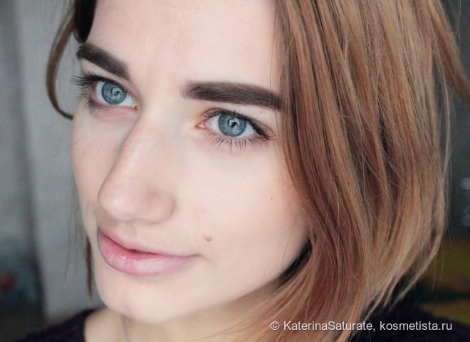 Небольшой штрих к большому портрету - тушь Dior Addict The IT-Lash Noir