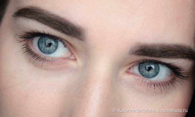 Небольшой штрих к большому портрету - тушь Dior Addict The IT-Lash Noir