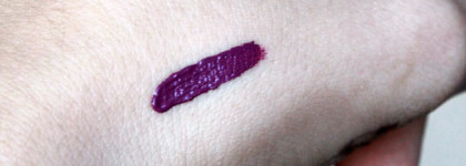 Фиолетовая страсть с Mac Kabuki Magic retromatte liquid lipstick Flamingo road
