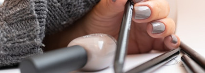 Знакомство с новым лакобрендом и первый серый в моей коллекции: Nailor Nail Polish #Dürer