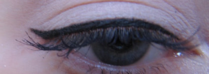 Любимый карандаш для глаз Maybelline Master Drama Khol Liner Ultra Black