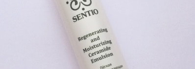 Два крема от Sentio. Regenerating and Moisturzinig Ceramide Emulsion и Smooth Skin Restoring Hand Creme