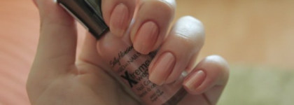 Sally Hansen Hard As Nails Xtreme Wear Nail Color #82 или просто персик, встречаем