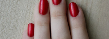 Essie Russian Roulette (61)