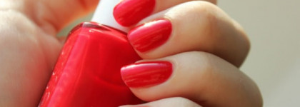 Essie Russian Roulette (61)