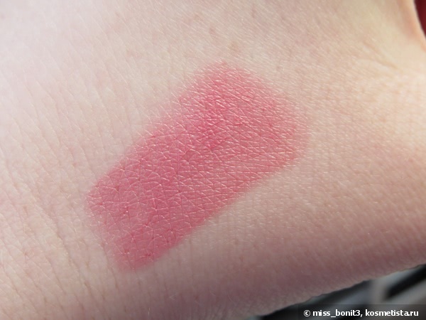 Розовая весна от L'oreal Color Riche Collection Privee в оттенке Julianne's Nude