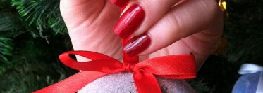 Бордово - красные друзья: Essie bordeaux & Frenchi #93