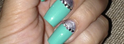 Лунный маникюр