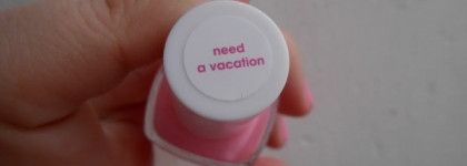 Лак Essie Need a Vacation №19 - Barbie Girl на каникулах