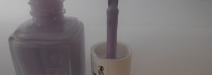 Лак Essie Lilacism #37 и Крутые утесы Моне - что общего?