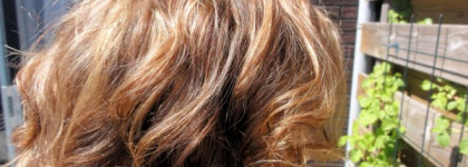 Kerastase Mousse Bouffante Luxurious Volumizing Mousse Strong Hold Мусс для создания роскошного объема Керастаз