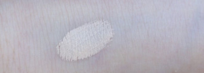 Моделирующий корректор для сияния кожи Dior Diorskin Star Concealer Sculpting Brightening Concealer в оттенке 001 Ivory