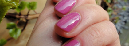 Lancôme  Vernis In Love Boudoir Time #419B Violette Coquette