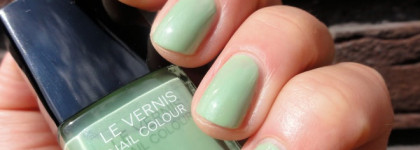 Chanel Le Vernis Nail Colour #767 Fraicheur