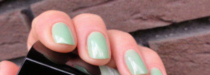 Chanel Le Vernis Nail Colour #767 Fraicheur