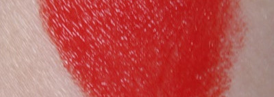 Кровавая Мэри? – губная помада от Faberlic «Volume & Luxury», оттенок 4515